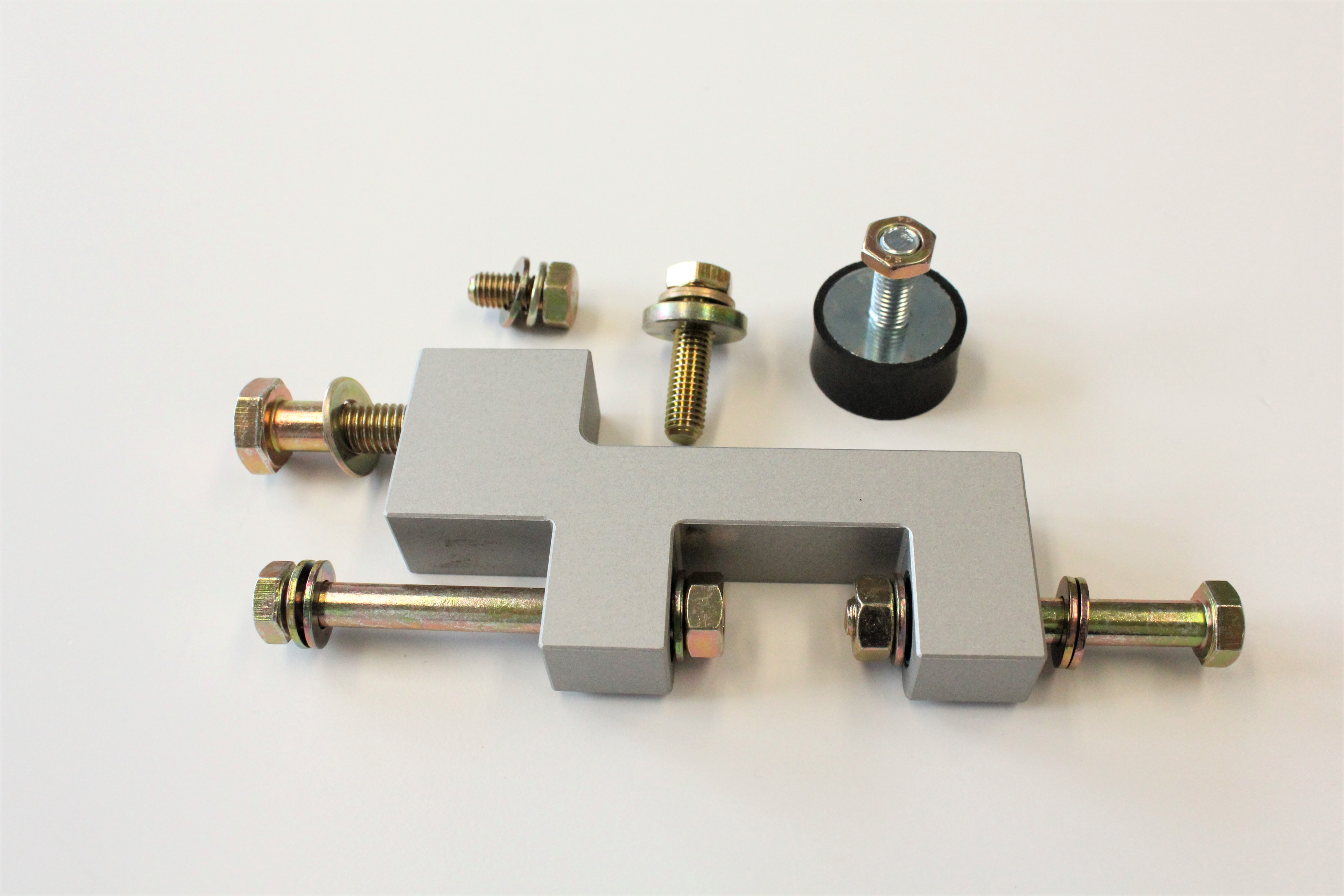 Halter Lichtmaschine 