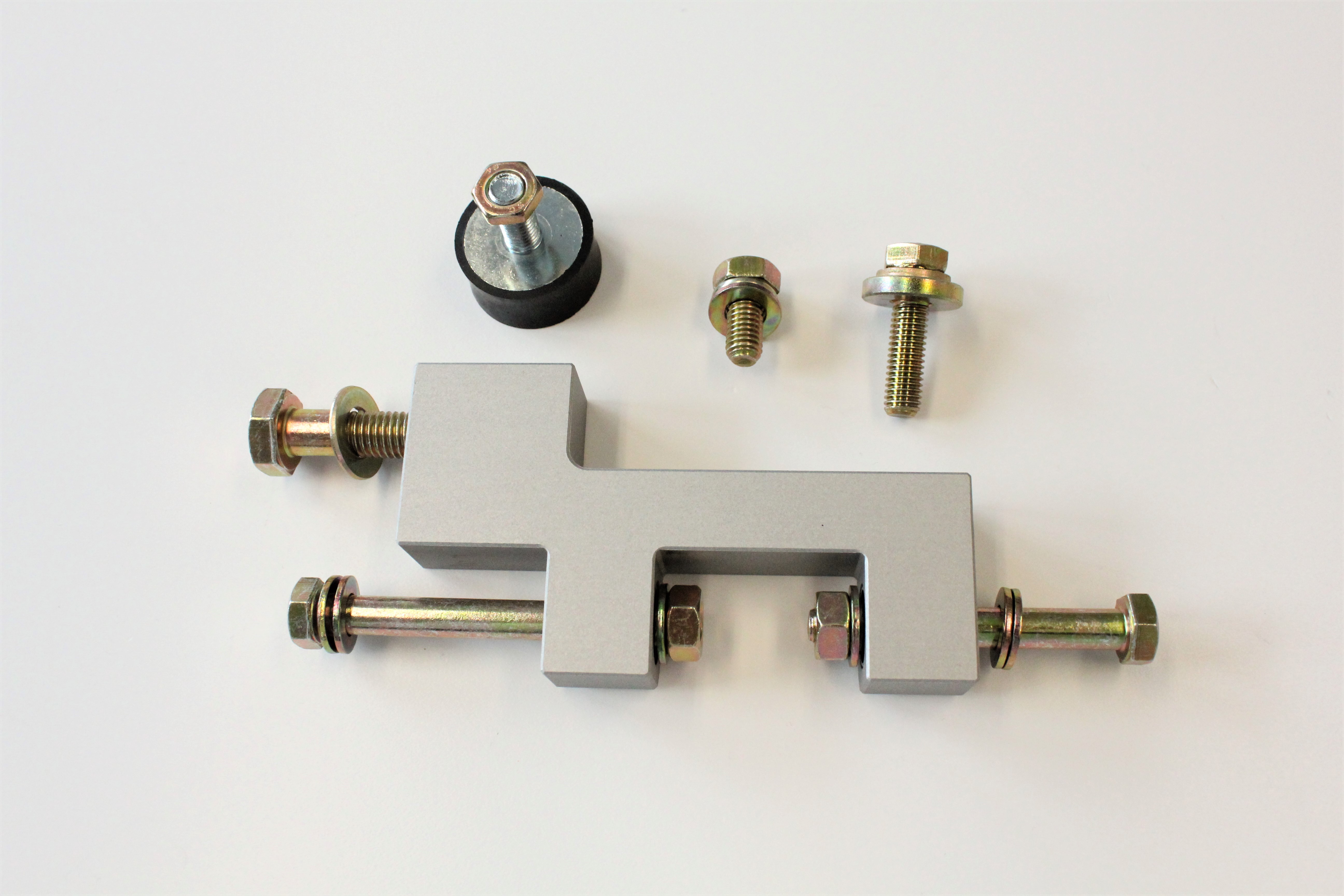 Halter Lichtmaschine 